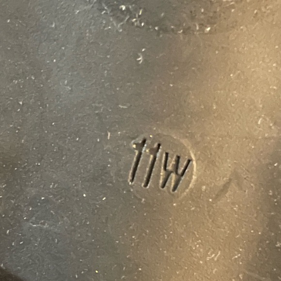 New Lane Bryant 
Dream Cloud Faux-Leather Side-Cutout Heeled Bootie size 11W - Picture 3 of 3